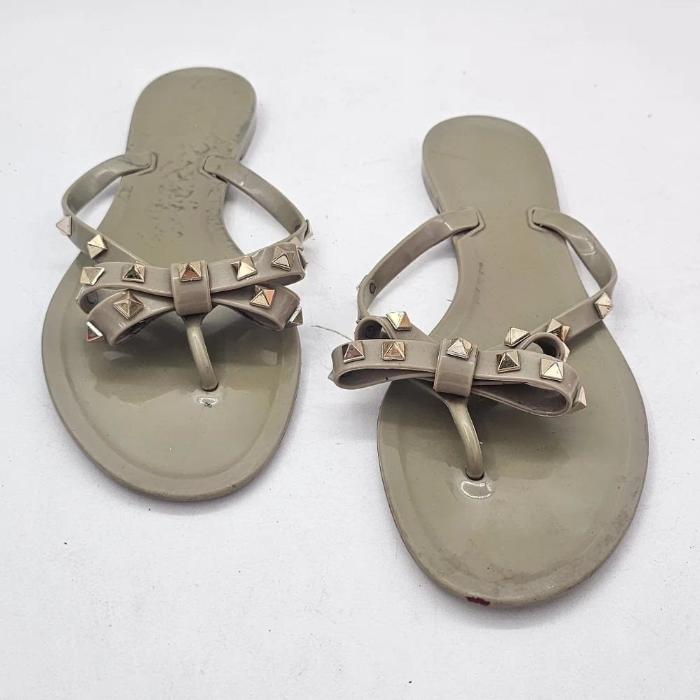 Valentino Garavani Rockstud PVC Jelly Thong Sandal Size 41 (US 10.5–11)